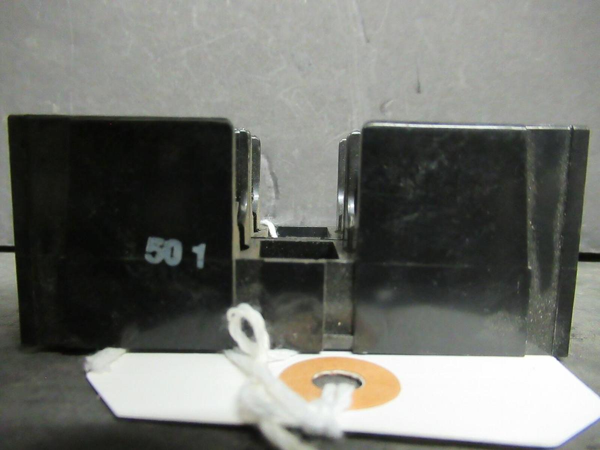 Used LITTELFUSE FUSE LUG SET LR60030C2SQ 600 VOLTS 30 AMP **WARRANTY INCLUDED!**