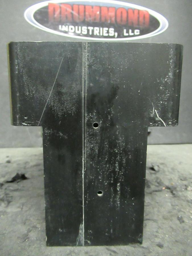 Used MERLIN GERIN NEUTRAL CURRENT SENSOR CT 685 522 A MASTERPACT TRIP 1200 A 685522A