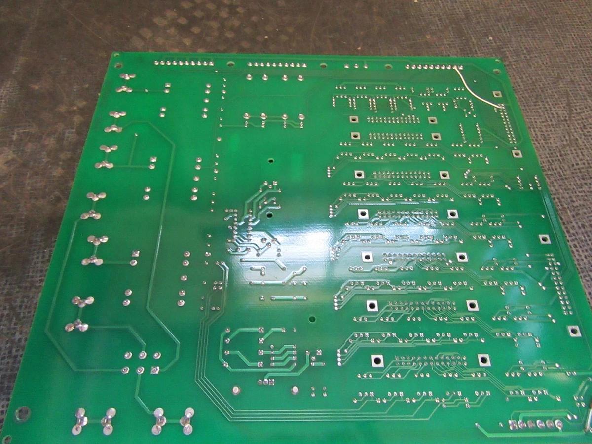 Used EPE TECHNOLOGIES ACPZ CIRCUIT BOARD 72-130051-00 REV D00