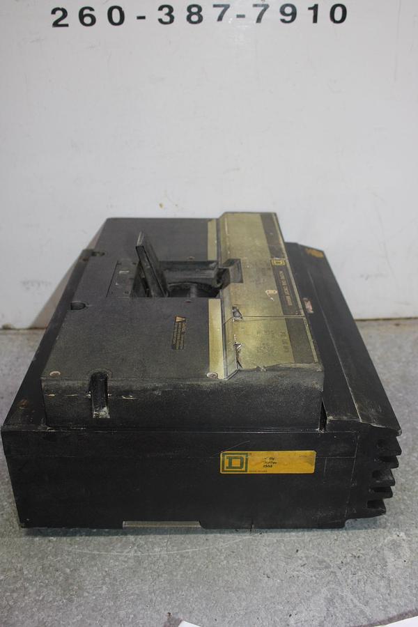 Used SQUARE D I-LINE CIRCUIT BREAKER na