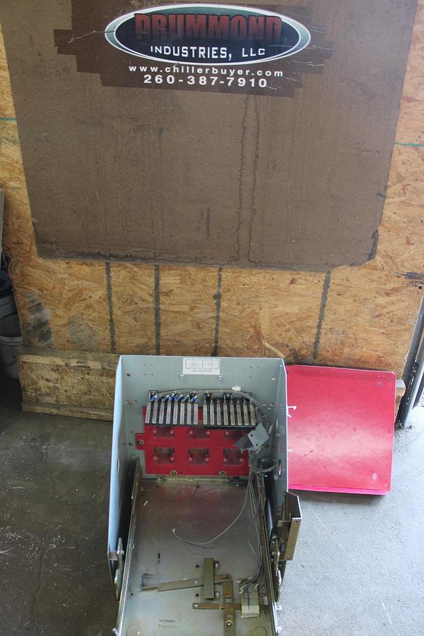 Used CUTLER HAMMER DS416 LOW VOLTAGE AC CIRCUIT BREAKER 1600 AMP 600 VOLT