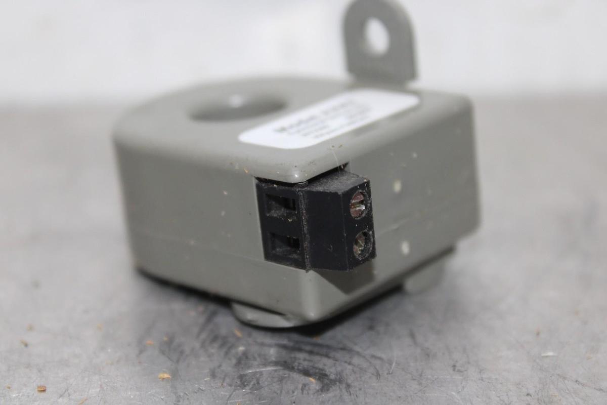 Used FUNCTIONAL DEVICES CURRENT SENSOR AXKT 397230D **WARRANTY INCLUDED**