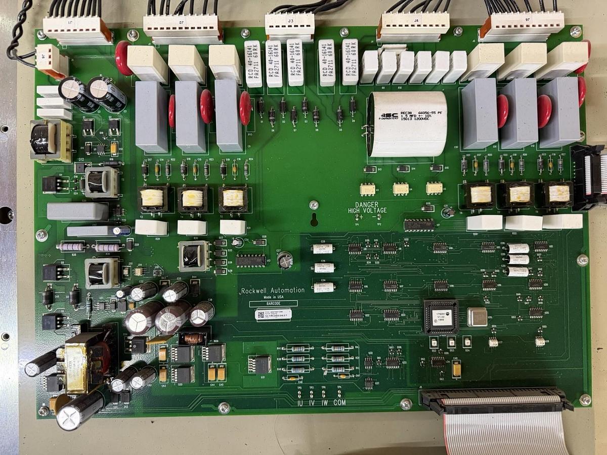 Used RELIANCE ELECTRIC LIQUIFLO VARIABLE SPEED DRIVE 41LR4060 344 kVA 480 VAC 414 AMP