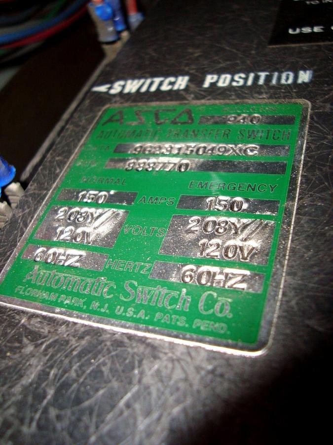 Used ASCO 150 AMP AUTOMATIC TRANSFER SWITCH 208 Y / 120 VAC 3 PHASE BULLETIN 940