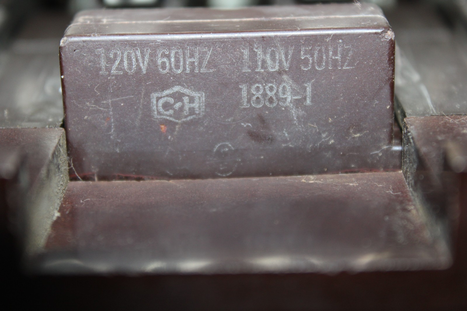 Used CUTLER-HAMMER CONTACTOR C10EN3 NEMA SIZE 3 90 AMP 600 VAC 3-POLE COIL: 120 V