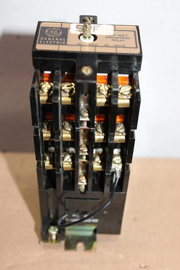 Used LOT OF 2 GE RELAY UNIT CR120B-D054 600V 48VDC COIL **WARRANTY INCLUDED**