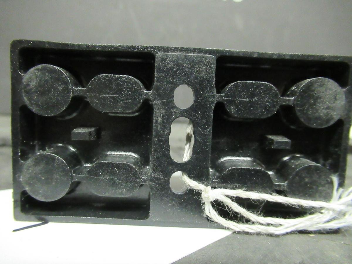 Used LOT OF 2 BUSSMAN FUSE HOLDER BM6032SQ FOR 30 AMP 600 V FUSES **WARRANTY**