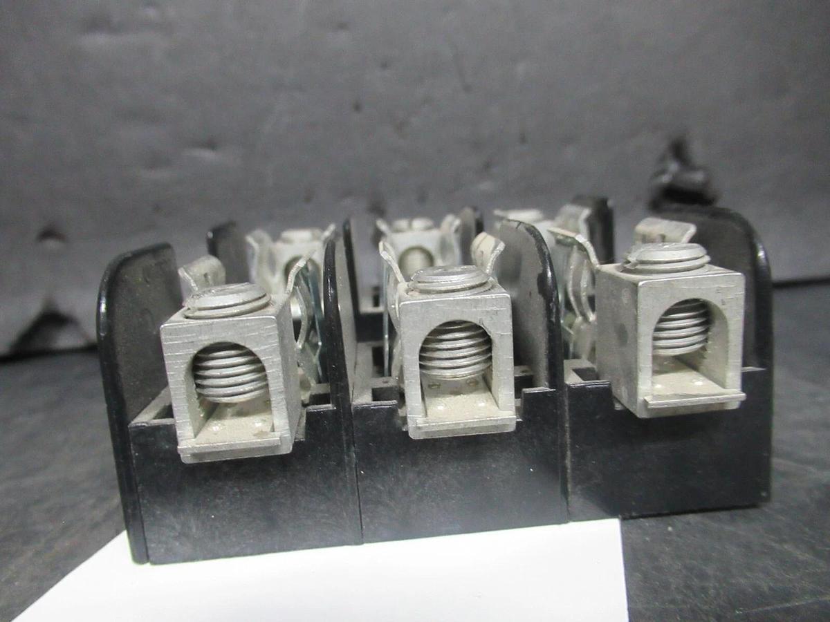 Used FERRAZ SHAWMUT THREE POLE FUSE BLOCK 20308 250 VOLT 30 AMP CLASS H/K *WARRANTY*