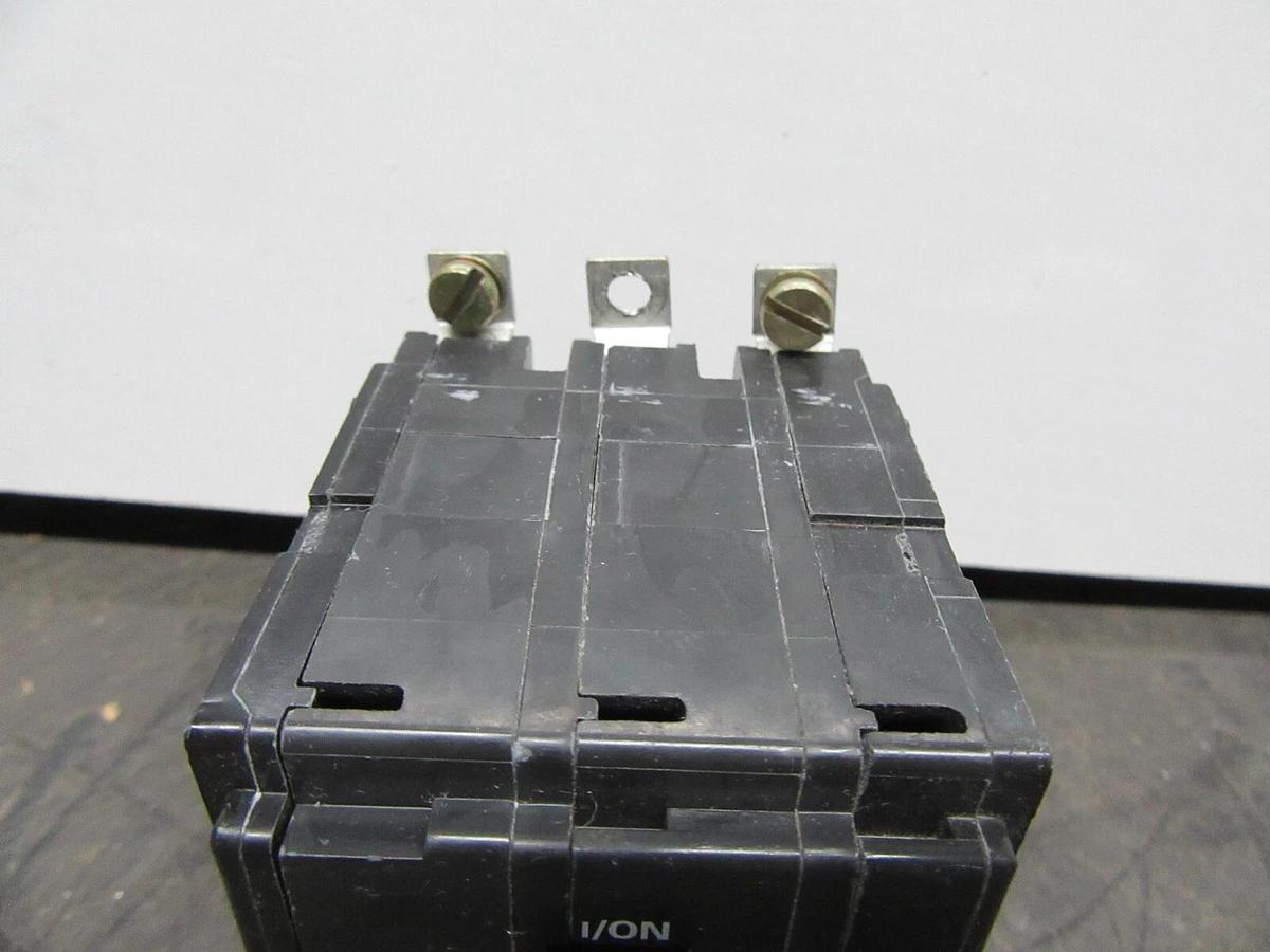 Used SQUARE D HACR BREAKER QOB340 40 AMP 240 VAC 3-POLE **WARRANTY INCLUDED**