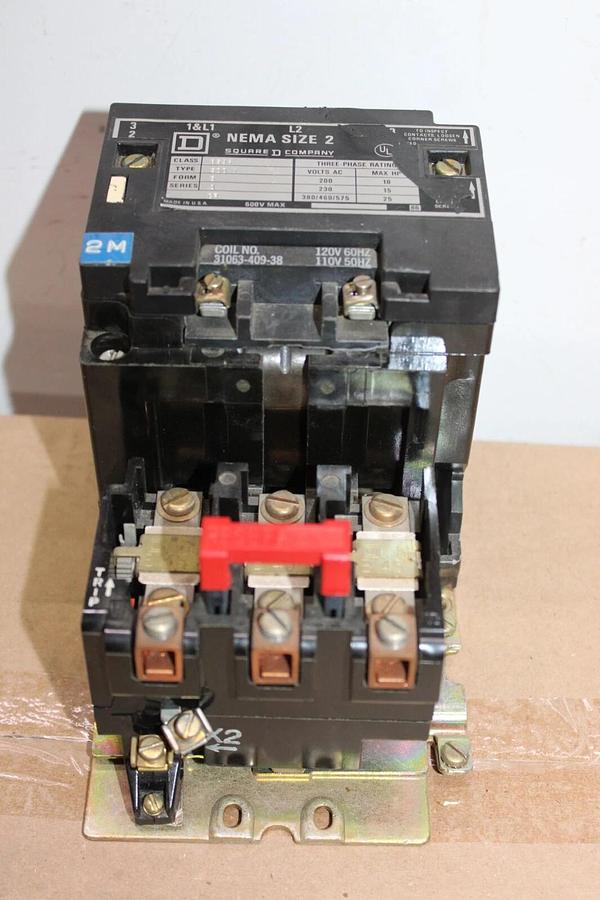 SQUARE D NEMA SIZE 2 STARTER 8536SD01V02S 600 VAC 25 HP 3-PHASE COIL: 120V *NEW*