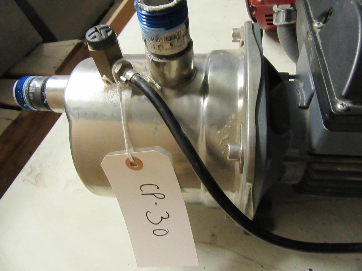 Used GRUNDFOS JP05S-SS JET PUMP STAINLESS 115/230 VAC 1 PH 1/2 HP 1" OUT 3R 15 GPM