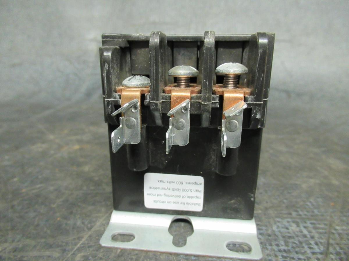 Used LIEBERT / SIEMENS CONTACTOR E-0110 / 42AF35AJASH 600V 25A 35A/RES 10HP