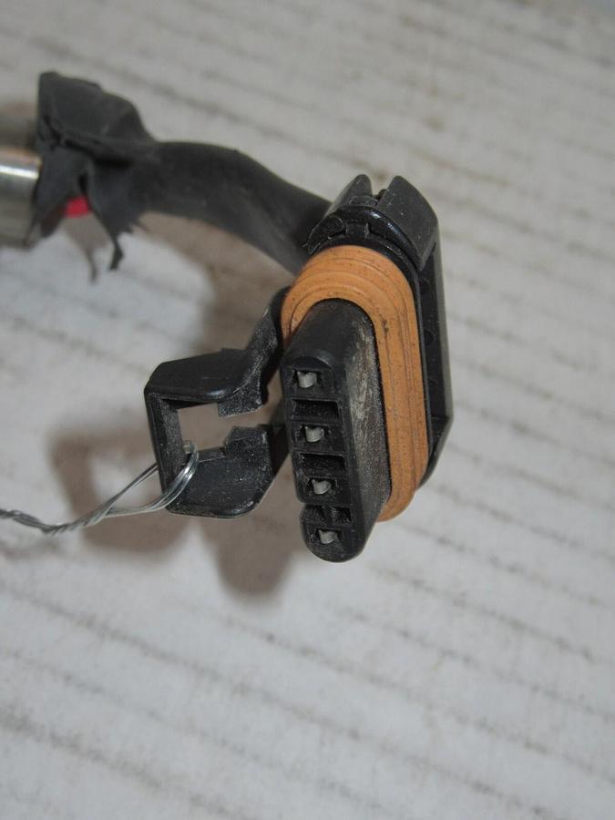 Used 10 ACRAWATT LIQUID LEVER SENSOR SWITCH CARRIER CHILLER HK13LB007 18W 24V 12" L
