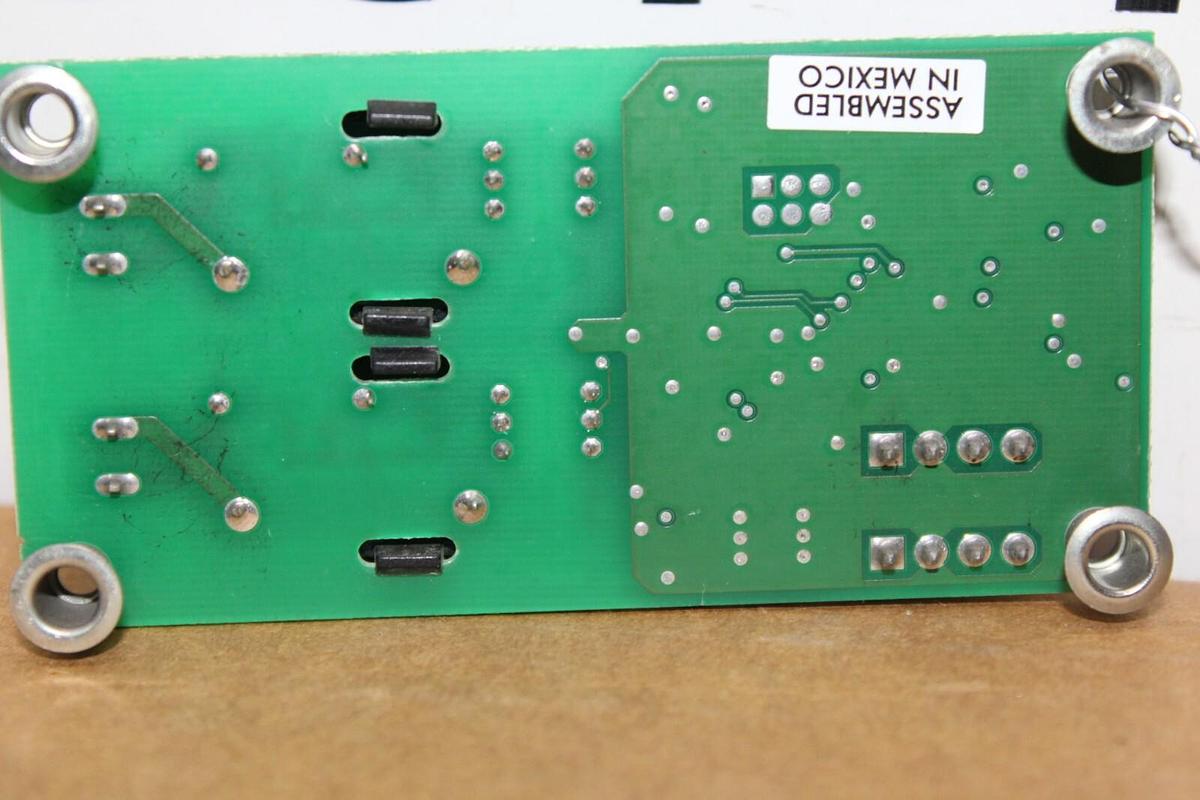Used TRANE HIGH VOLTAGE BINARY INPUT 6400-1120-03 REV. B X13650729-04 REV. E