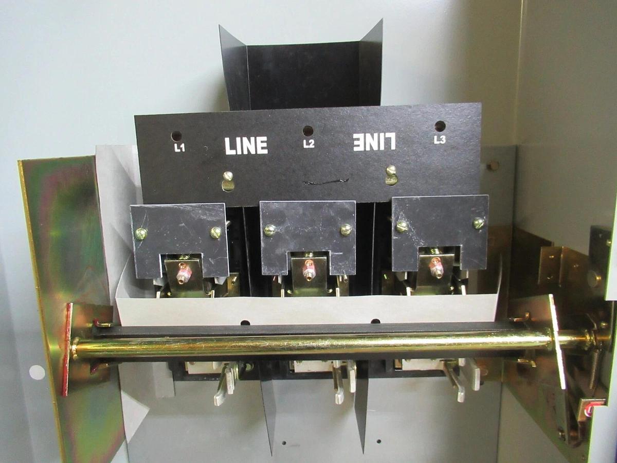 NIB GE 400 AMP HEAVY DUTY SAFETY SWITCH TH3365 TYPE 1 3-POLE 350 HP 600 V