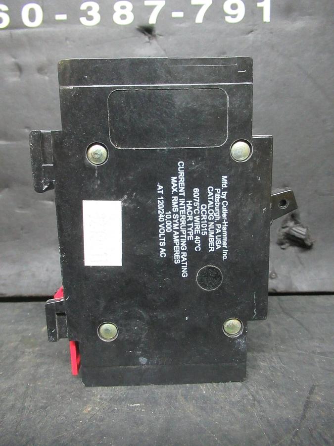 Used CUTLER-HAMMER CIRCUIT BREAKER QCR1015 15 AMP 240 VAC SINGLE POLE TYPE: HACR