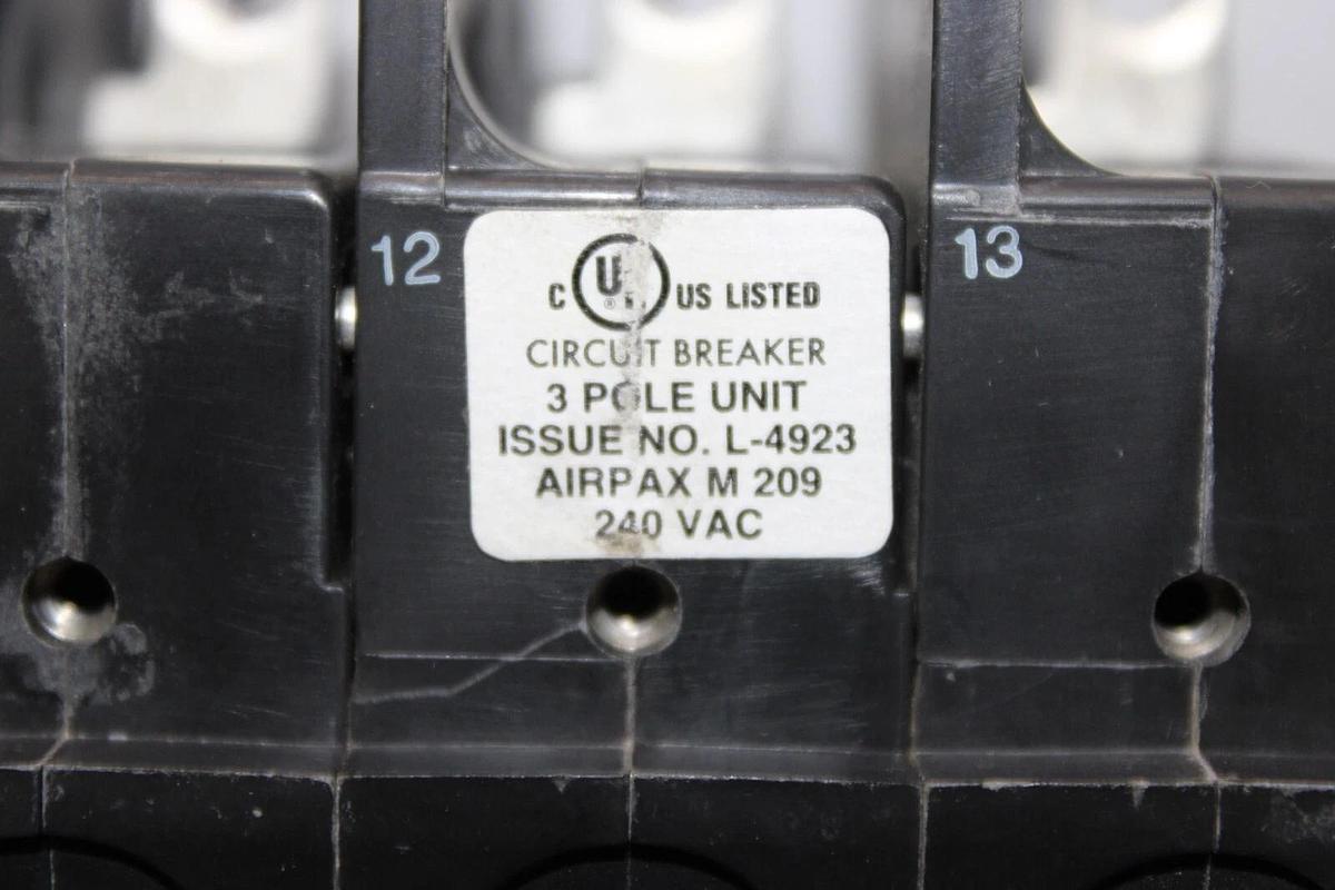 Used AIRPAX BREAKER 209-3-2599-479 3-POLE 240 VAC 50.4 AMP HH83XB479-B