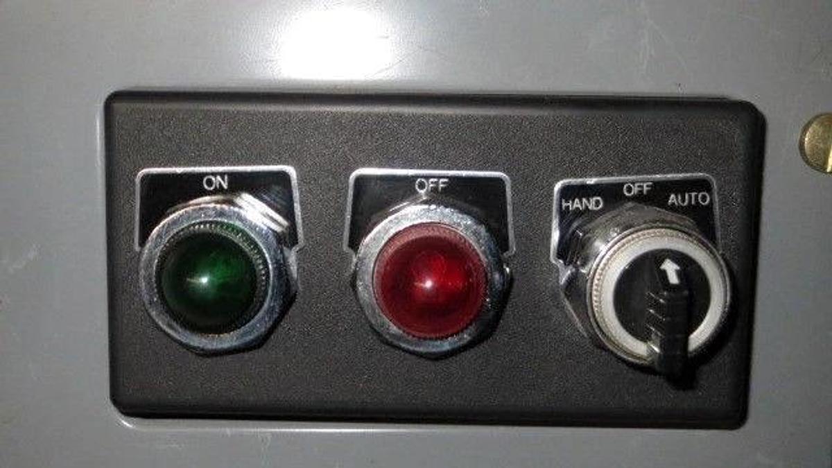 Used SQUARE D 12" MCC BUCKET 7 AMP FHP BREAKER 480 VAC WITH NEMA SIZE 1 STARTER