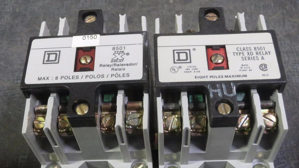 Used (1) SQUARE D 8 POLE CONTROL RELAY WITH 24 VDC COIL 8501XD020 8501-XDO-20