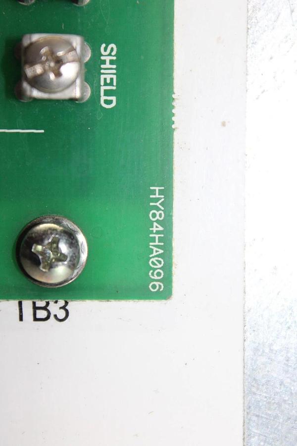 Used CARRIER COMFORTLINK CONTROL AND ALARM CEPL130347-01 HK50AA030 00PSN500037800A