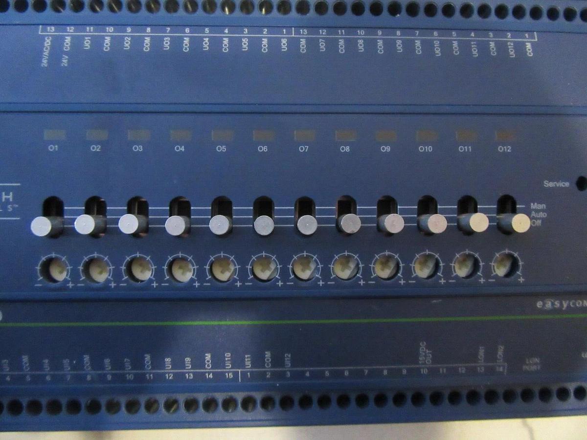 Used DISTECH CONTROLS ECP-410 EASY CONTROLS PROGRAMMABLE CONTROLLER 2008W45 LONMARK