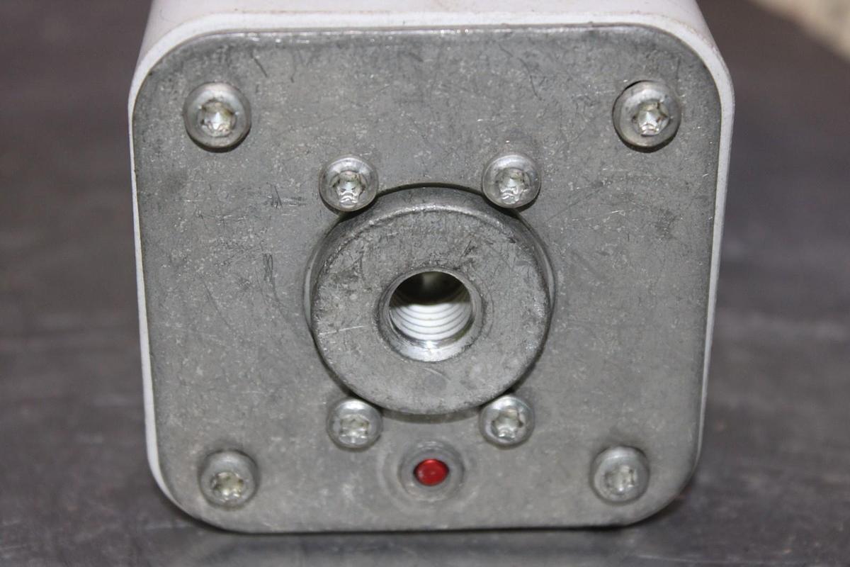 Used BUSSMANN SQUARE BODY FUSE 170M6415 690/700 VAC 1100 AMP **WARRANTY**