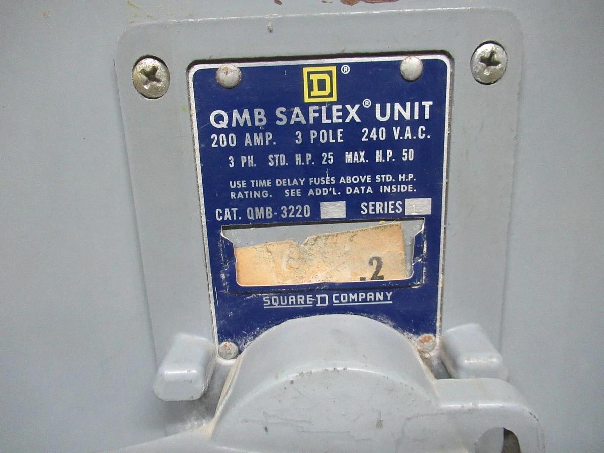Used SQUARE D QMB SAFLEX UNIT QMB-3220 200 AMP 240 VAC 3-POLE 3-PHASE 50 HP