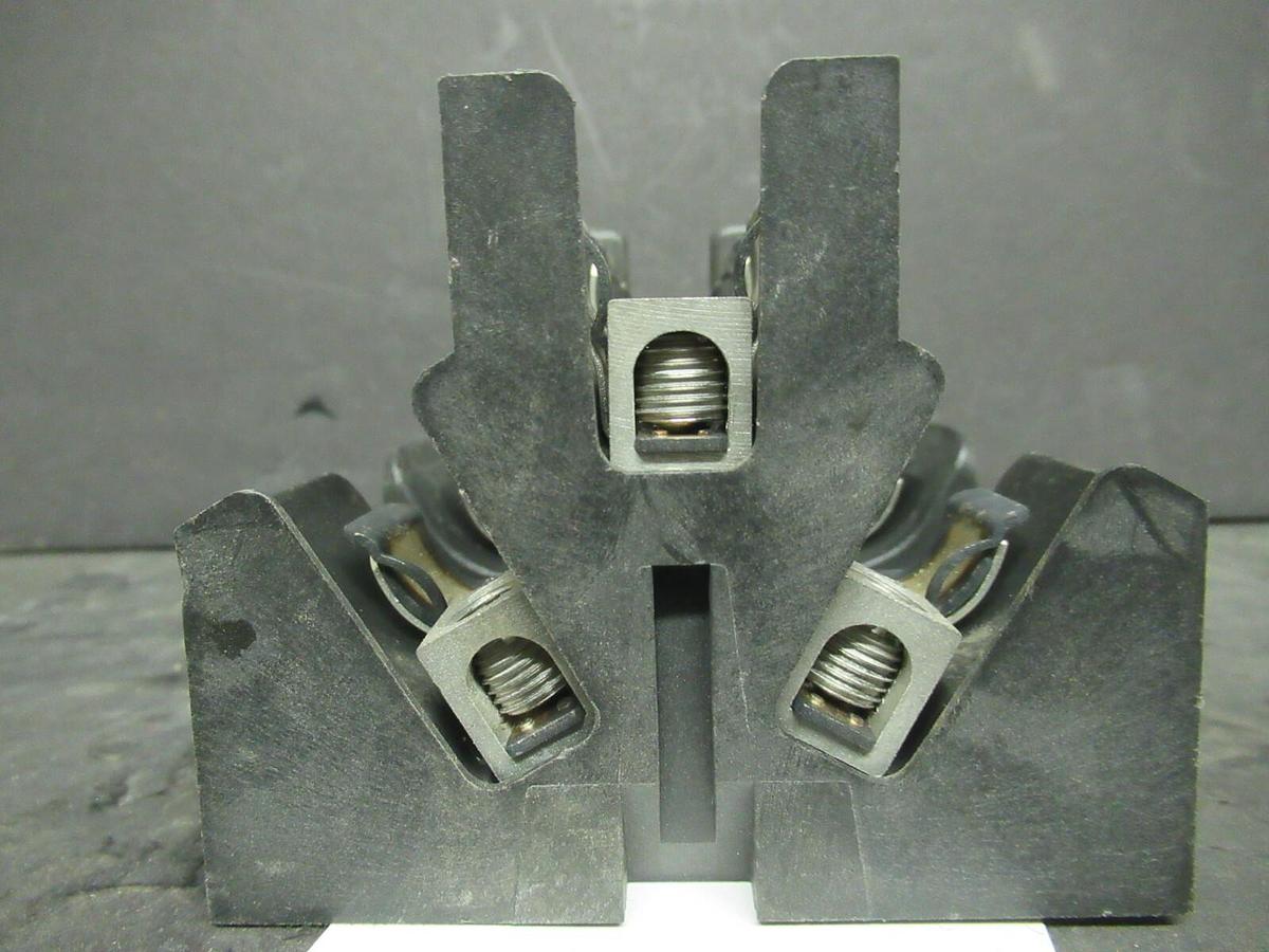 Used LOT OF 2 BUSS BLOCK FUSE HOLDER JP60030-3CR 30 AMP 600 VAC FOR CLASS J FUSES