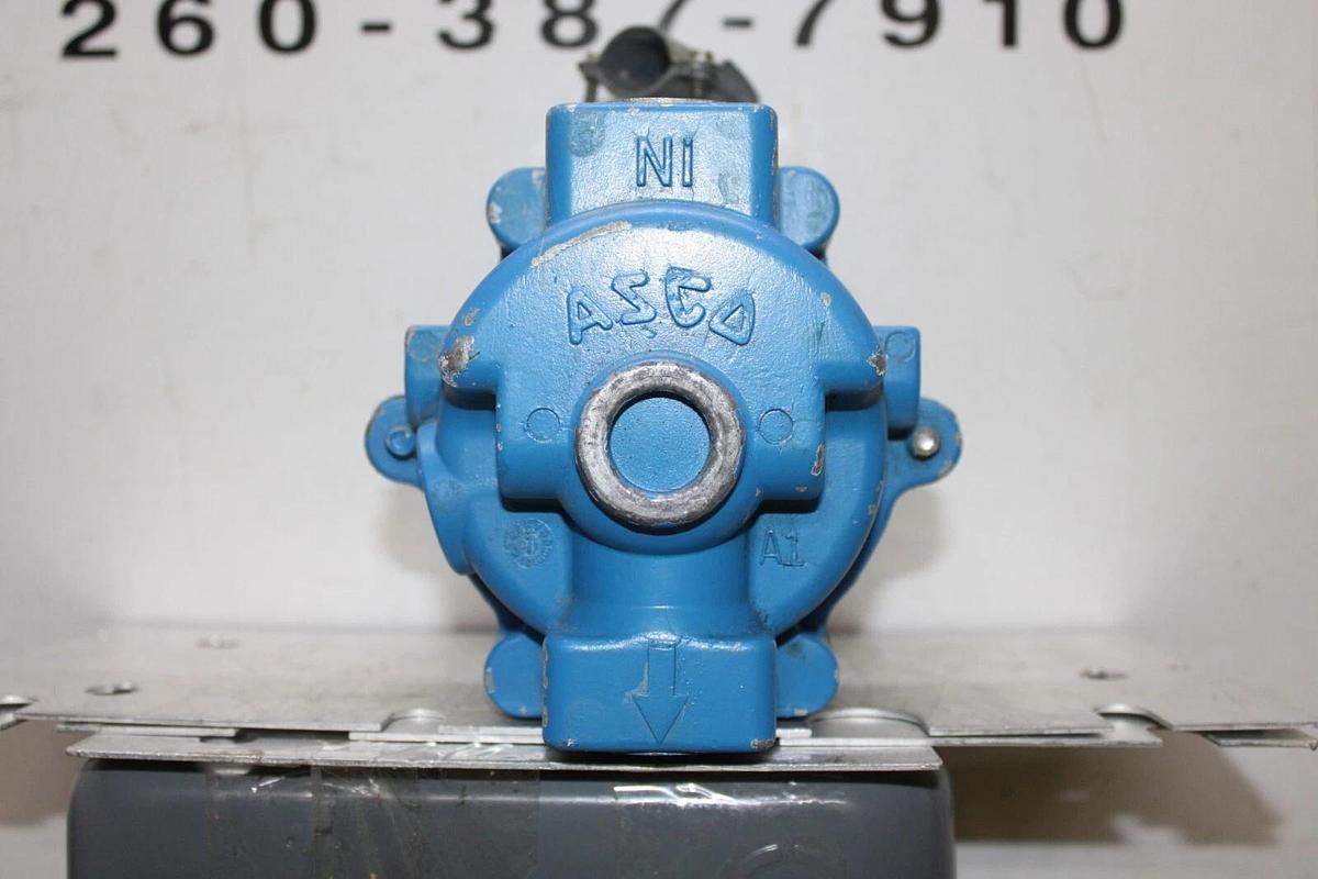 Used ASCO SOLENOID VALVE WPHT8215B50 A-541463 25 PSI 110/120 VOLT NEMA 3,4,4X,6