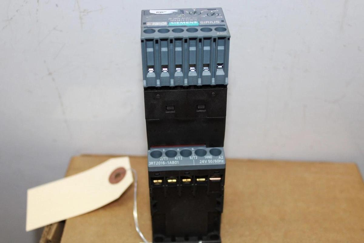 Used SIEMENS SIRIUS CONTACTOR 3RT2016-1AB01 W/ 3RA2811-1CW10 TIME DELAY RELAY