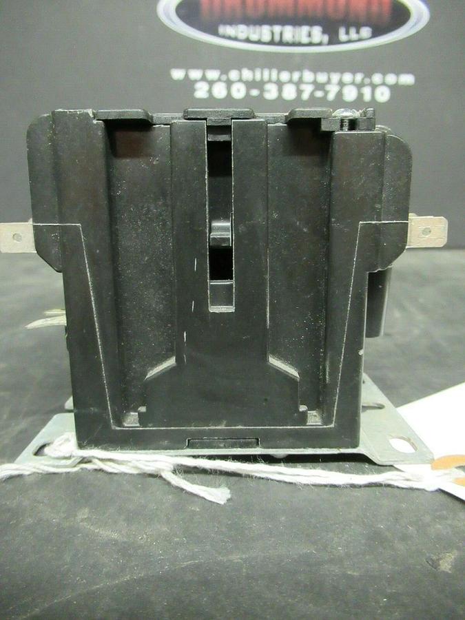 Used SIEMENS DEFINITE PURPOSE CONTACTOR 42CF35AFAID 40 AMP 600 VAC 20 HP
