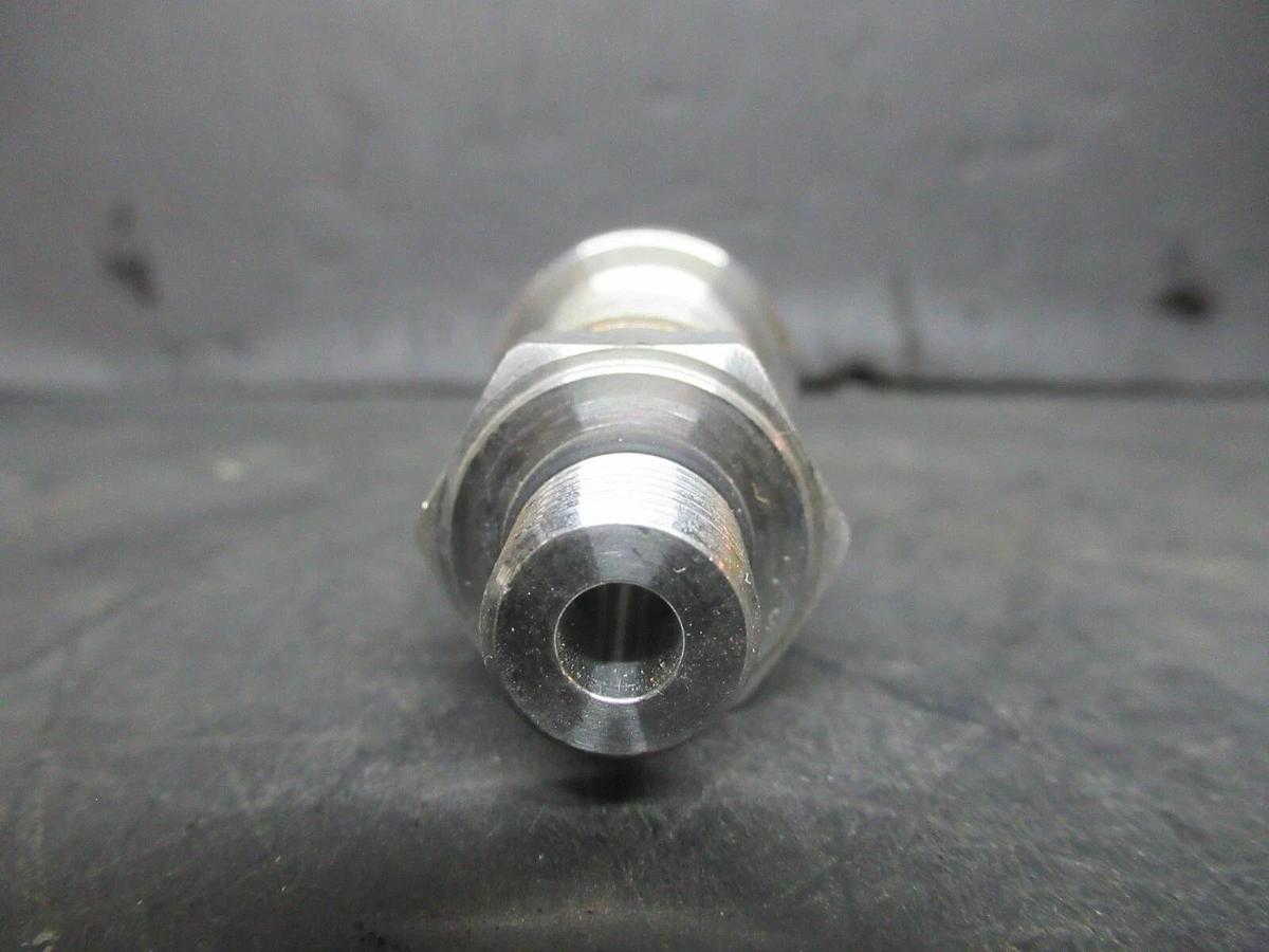 Used JOHNSON CONTROLS PENN P499REAT503 PRESSURE TRANSDUCER 300 PSIS 5.25 VDC