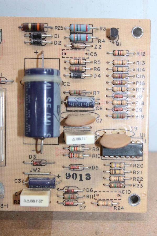 Used CARRIER ESSEX REPLACEMENT RELAY CIRCUIT BOARD HN65KZ027 623-1 **WARRANTY**