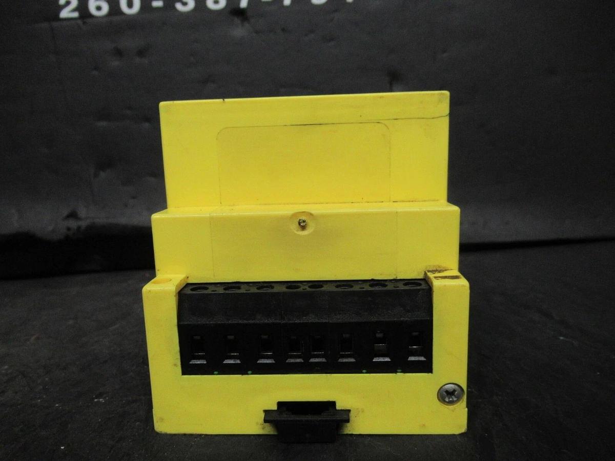 Used BENDER ELECTRIC RESIDUAL CURRENT MONITOR RCM460Y-13 **WARRANTY INCLUDED**