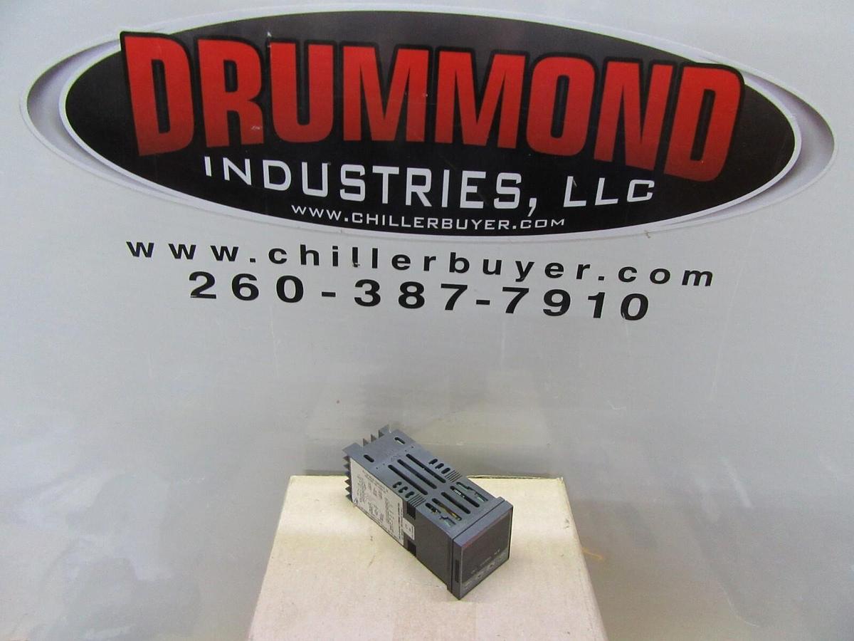 Used HONEYWELL UDC1000 MICRO-PRO TEMPERATURE CONTROLLER DC100L-1000100N 240 VAC