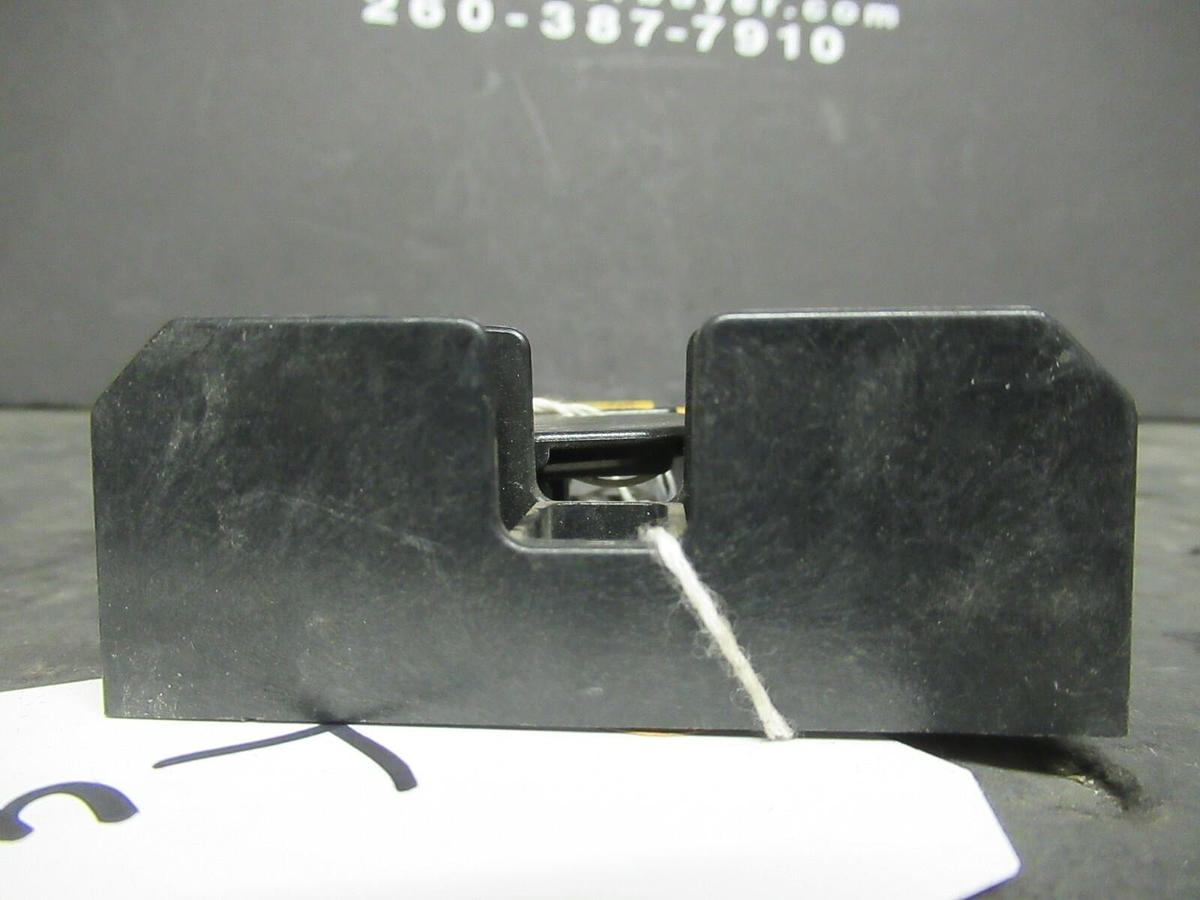 Used LOT OF 3 BUSSMANN FUSE HOLDER BM6031SQ FOR 30 AMP 600 V FUSES