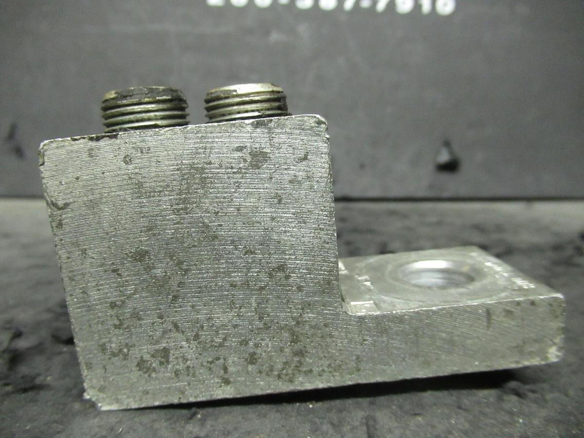 Used (2 QTY) SQUARE D A-800S 1 SINGLE BARREL MECHANICAL CONNECTOR LUG TAP 800MCM  3/0