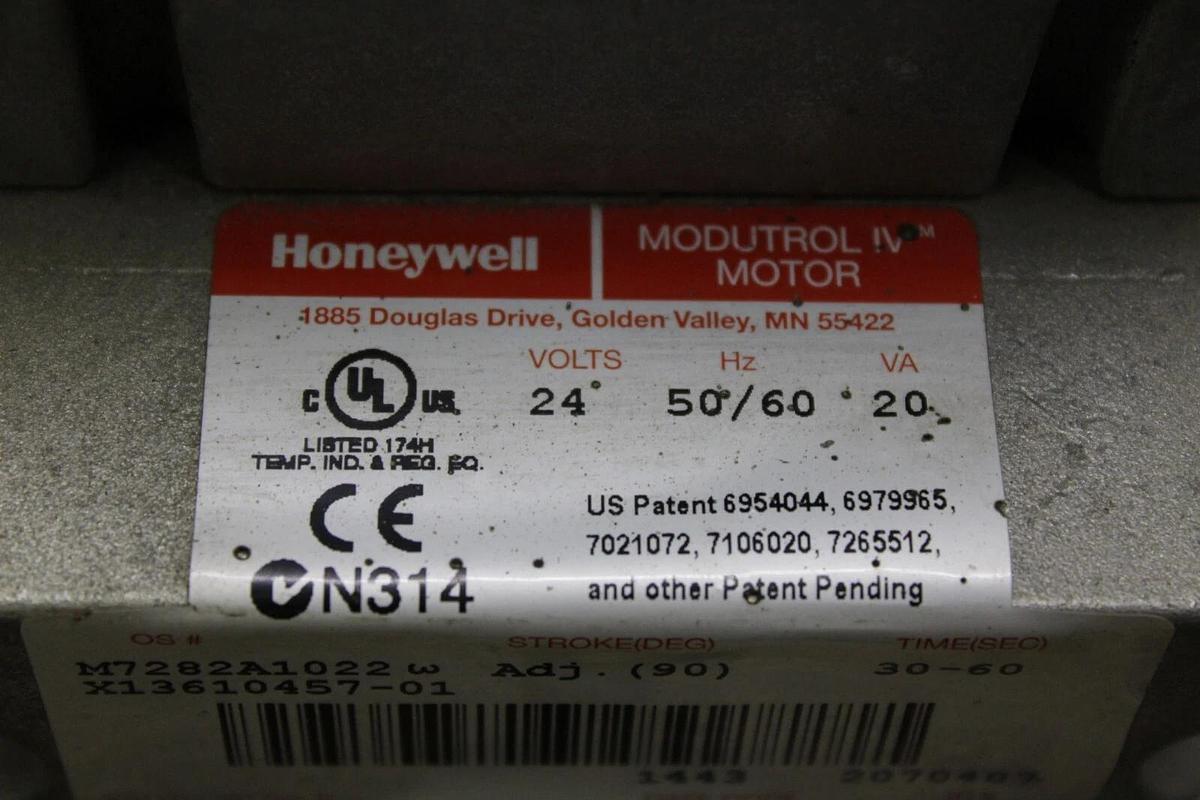 Used HONEYWELL MODULTROL IV MOTOR ACTUATOR M7282A1022 20 VA 24 VOLT X13610457-01