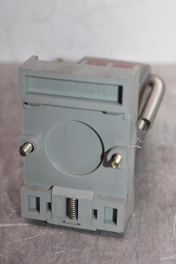 Used LOT OF 2 OMRON RELAYS G2R-1-SN 24 VDC 10 AMP W/ BASE