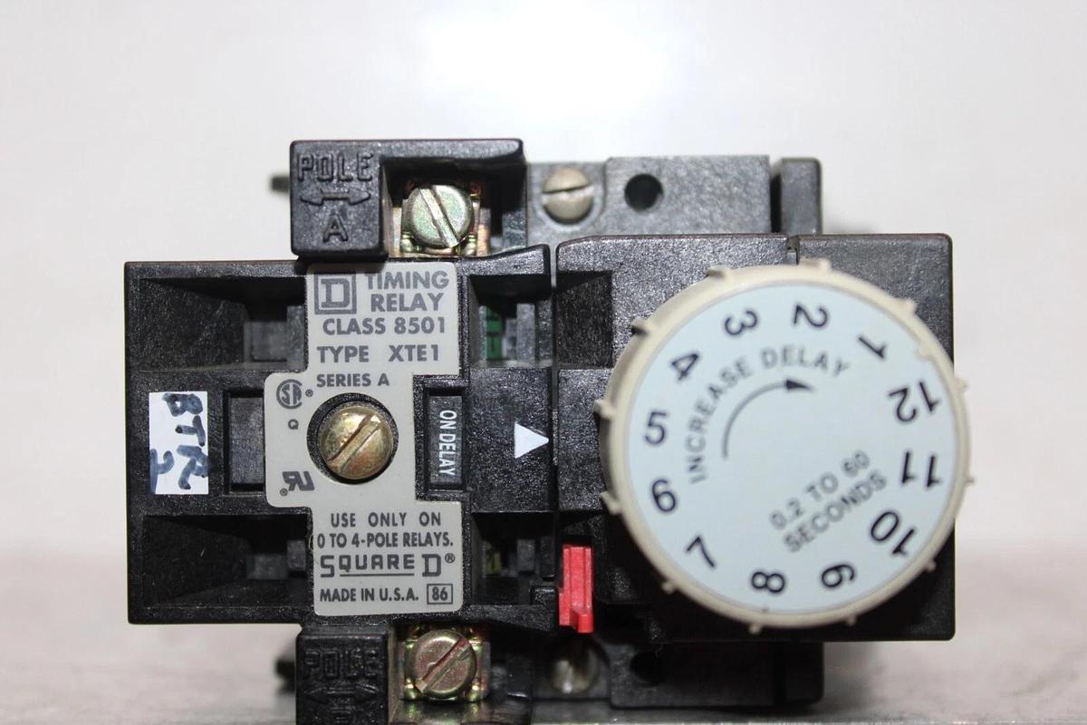 Used SQUARE D INDUSTRIAL CONTROL RELAY 8501-X0-40-9714 W/ TIMING RELAY 8501-XTE1