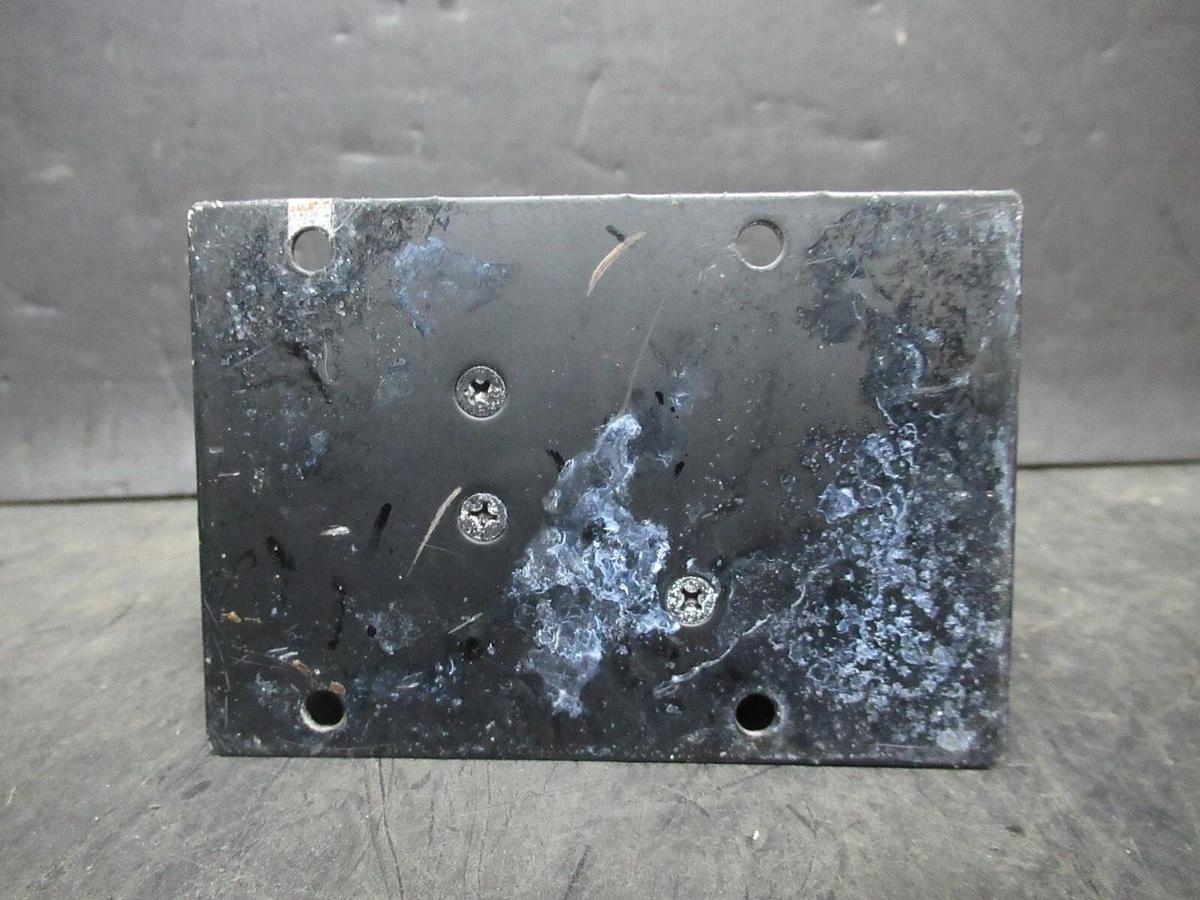 Used KD ELECTRONICS 5-5250-301A PLC 2899615IG W/ BASE AND HEAT SINK **WARRANTY**