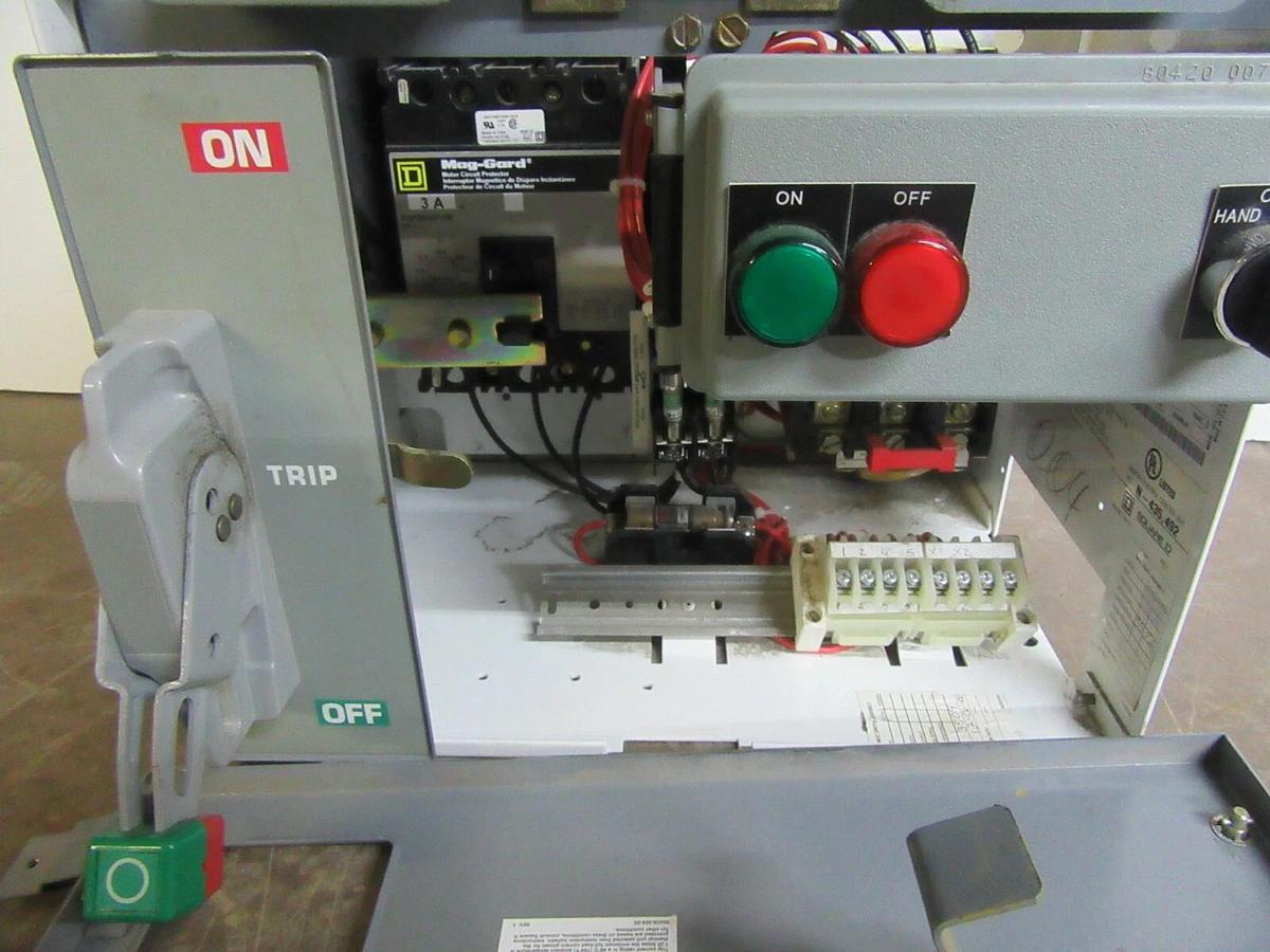 Used SQUARE D MODEL 6 MCC BUCKET NEMA SIZE 1 3 AMP 12" FA100-3MC6 W/ 8536SCO3S