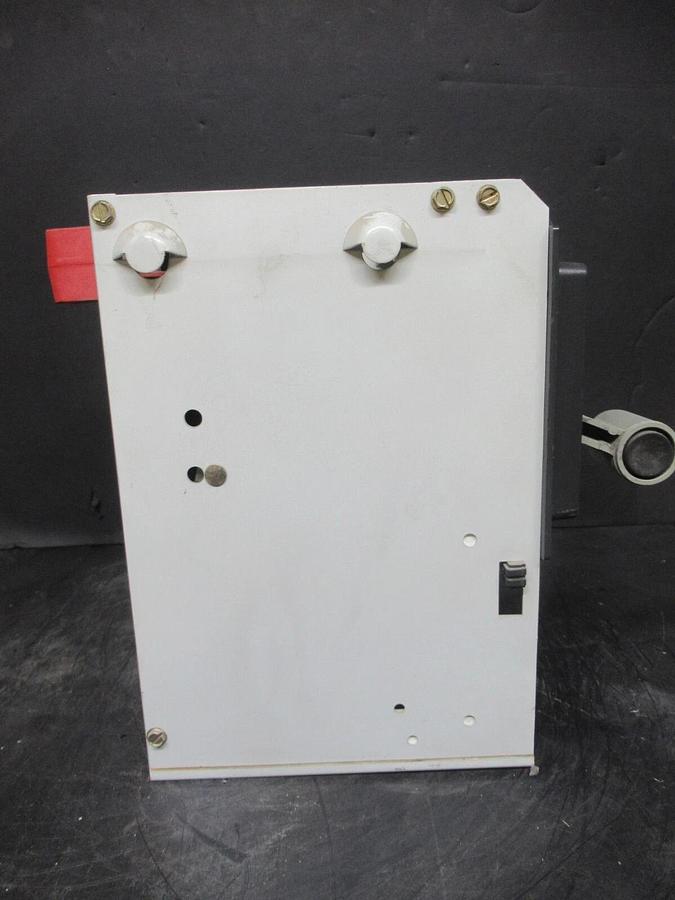 Used CUTLER HAMMER MOTOR CONTROL BUCKET FEEDER MODEL: 2100 12" W/ HFD3040L BREAKER