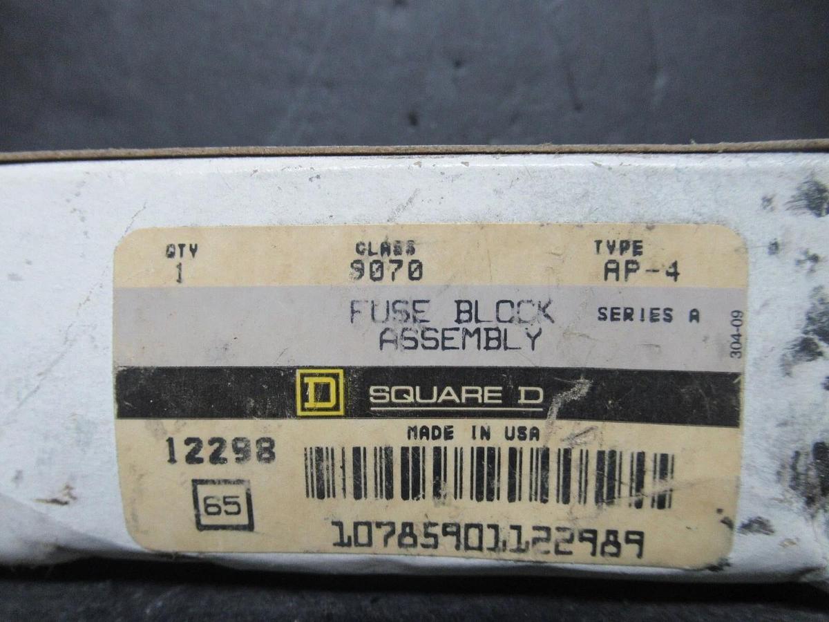 Used SQUARE D FUSE BLOCK ASSEMBLY 9070 AP-4 SER. A 250 VOLT **WARRANTY INCLUDED**