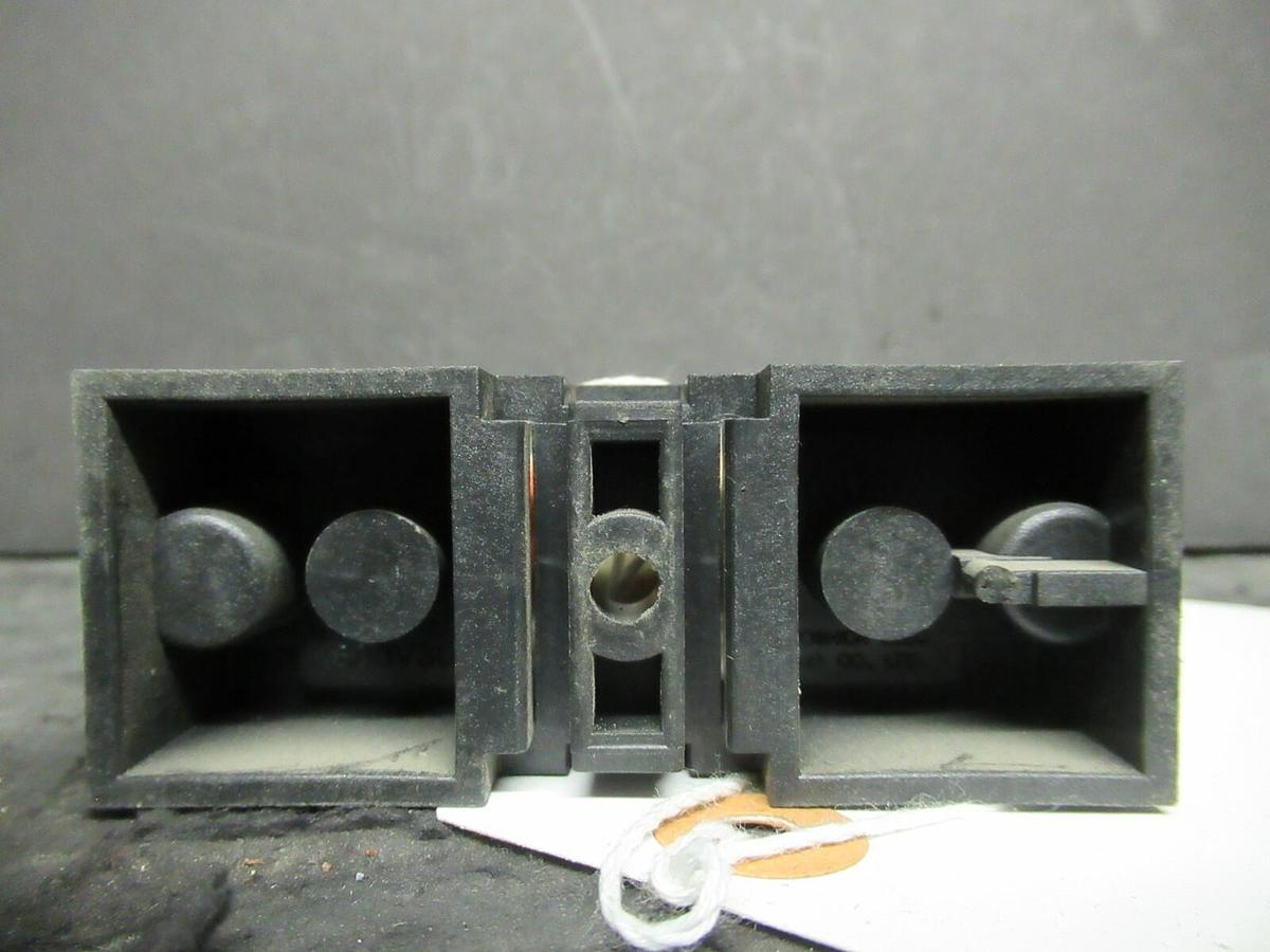 Used YOSHIDA FUSE HOLDER FHU-32 600 VOLT 30 AMP CLASS J FUSES W/ A4J1 FUSES