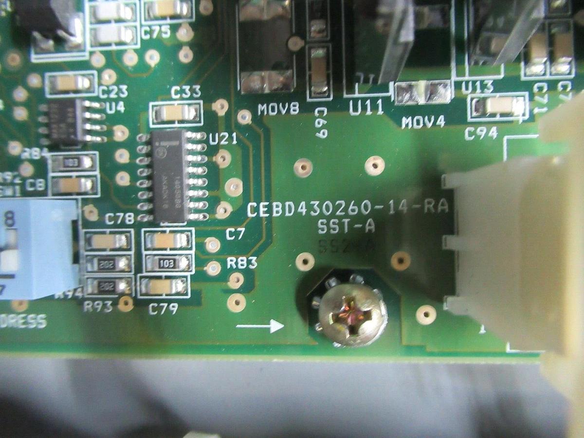 Used CARRIER CHILLER CONTROL INTERFACE PANEL 19XR-7070462DGS68 19XR04031531-19XR