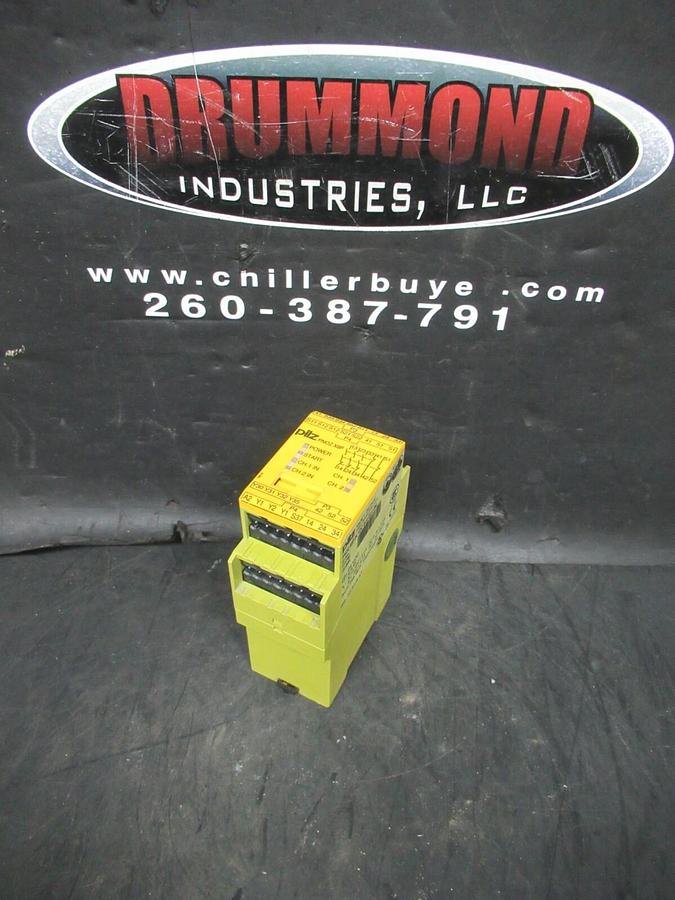 Used PILZ SAFETY RELAY PNOZ-X8P 24 VDC 2.5 WATT 240 VAC 8 AMP **WARRANTY**