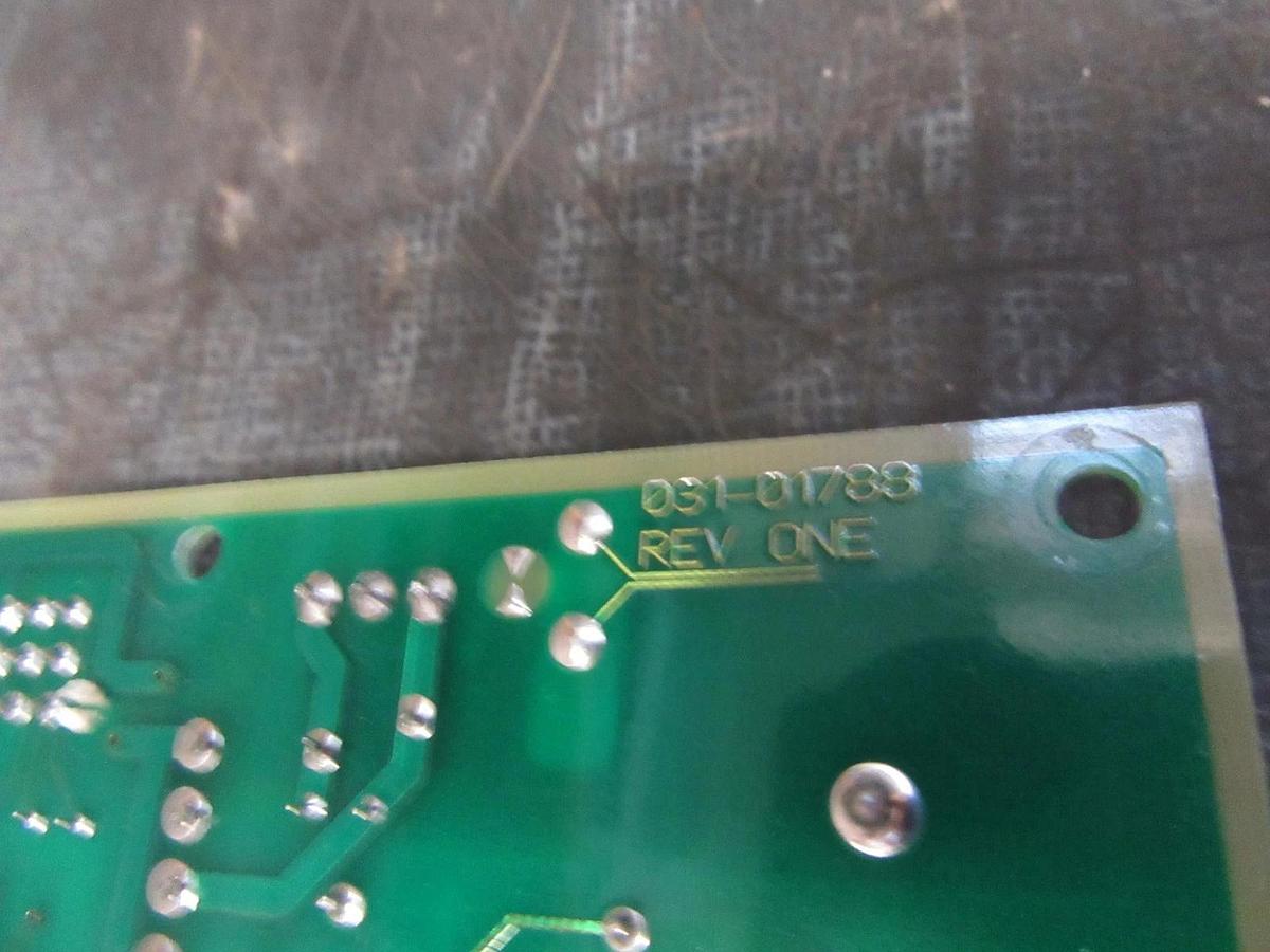 Used YORK EXPANSION CIRCUIT BOARD 031-01788 REV A **WARRANTY**