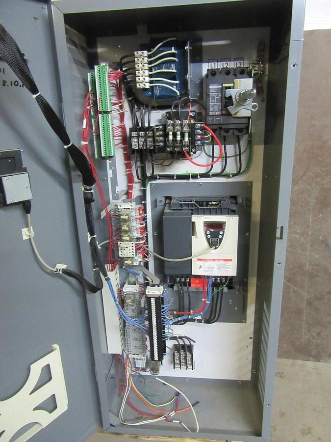 Used SQUARE D M-FLEX VARIABLE SPEED DRIVE MFDKG4VW ATV61HD11N4 20 HP 15 KW 460 VOLT