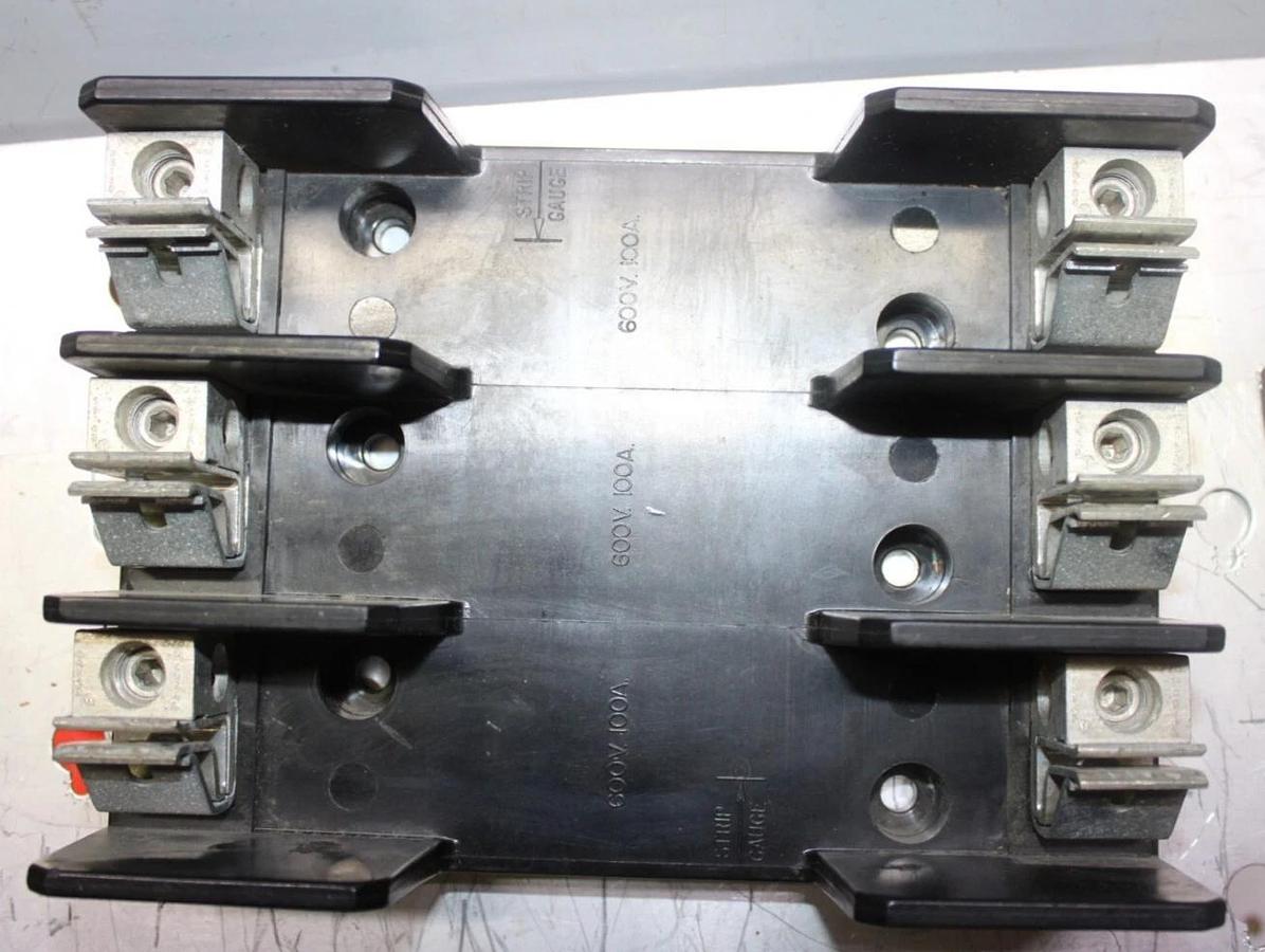 Used MARATHON FUSE HOLDER R6F100A3B 3-POLE 600 VOLT 100 AMP FOR CLASS H FUSE